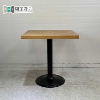 사각테이블 700x600-5EA