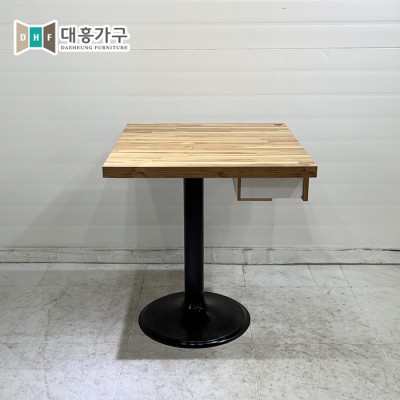 사각테이블 700x650-6EA